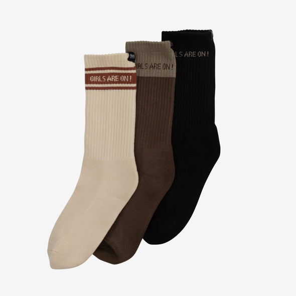 WAREHOUSE SALE: Girls are on! Socks